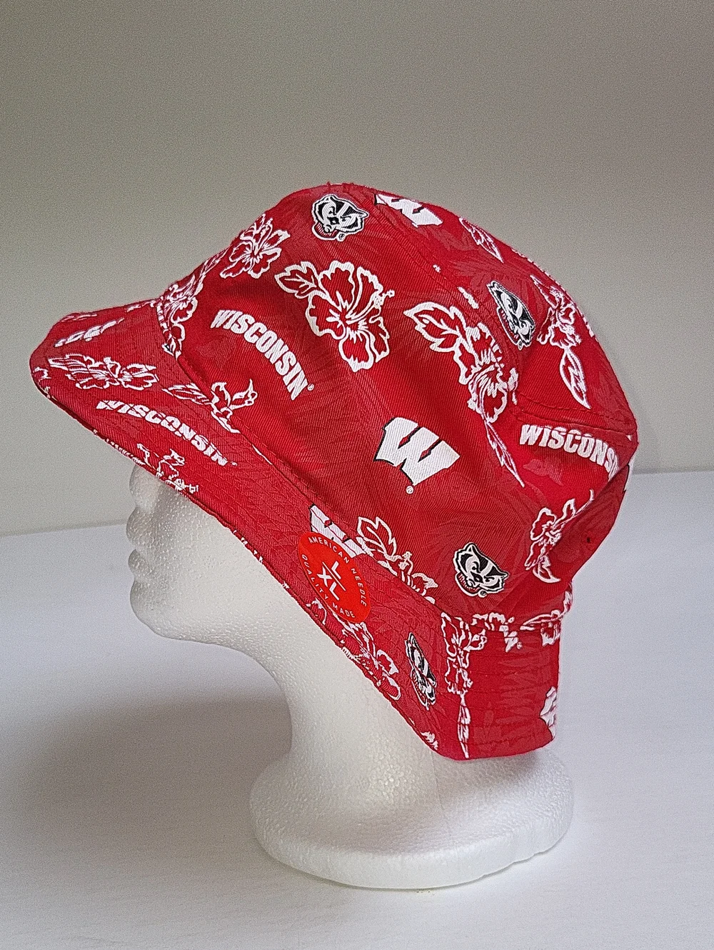 Red University of Wisconsin Badgers Bucket Hat Unisex